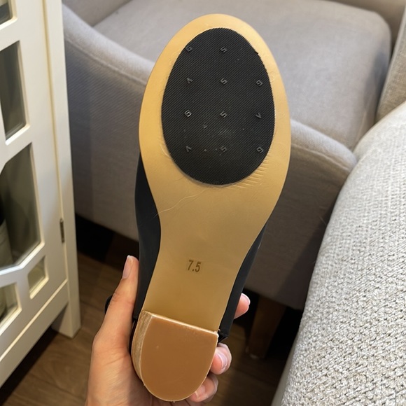 Steve Madden booties - Picture 2 of 2